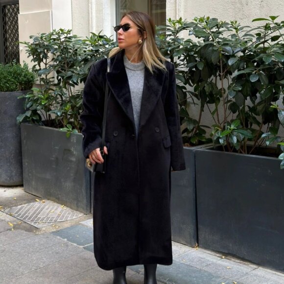 Black Premium Textured Long Coat - Picture 3 of 7